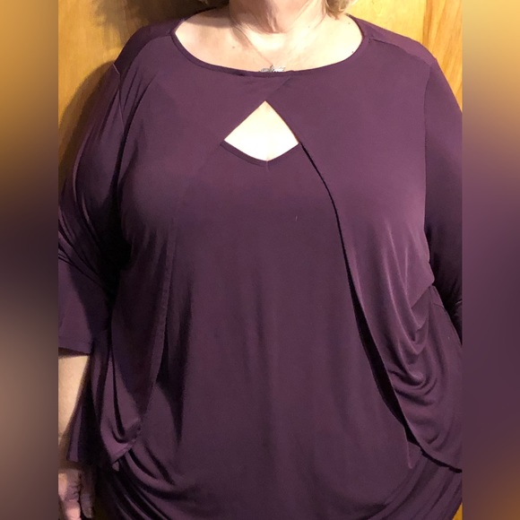 Roaman's Tops - ROAMANS size 2X 26/28 Beautiful Plum Tunic
